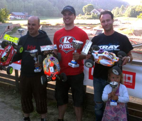 Click image for larger version

Name:	os_66_eli.jpg
Views:	1
Size:	39.7 KB
ID:	966456